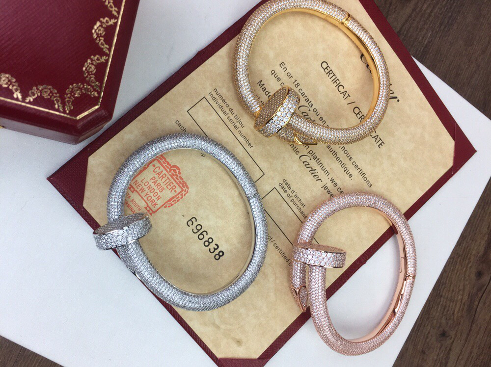 Full Diamonds Cartier Nail Bracelet Replica